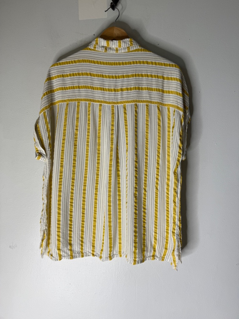 Dylan Yellow White Stripe Collar Short Sleeve Button Down XL - Picture 2 of 4